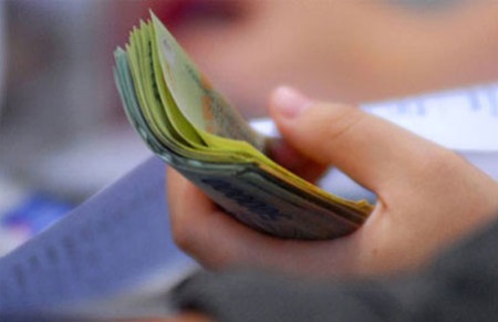 ผลักดันการขยายตัวควบคู่กับการควบคุมเงินเฟ้อ